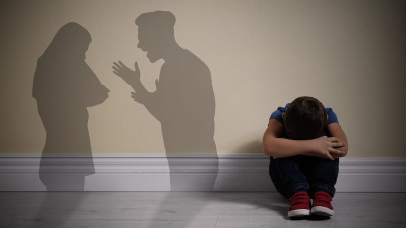 Divorce doesn't have to damage kids Divorce doesn't have to damage kids